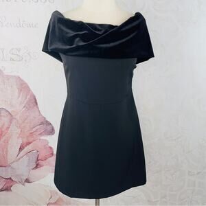 Wayf Black Off the Shoulder Dress velvet band Size Large